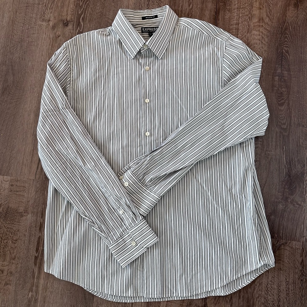 Express Modern Fit button up